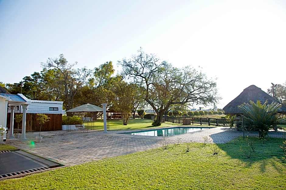 Lalapanzi Hotel & Conference Centre