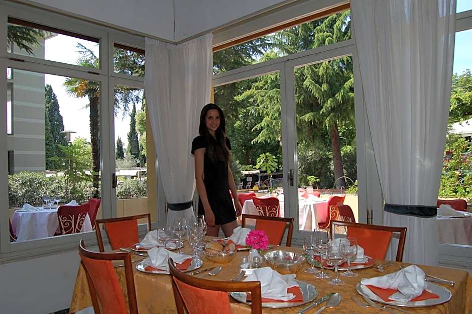 Hotel Broglia
