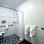 The Hotel Serene Glendale Peoria, Surestay Collection by BW