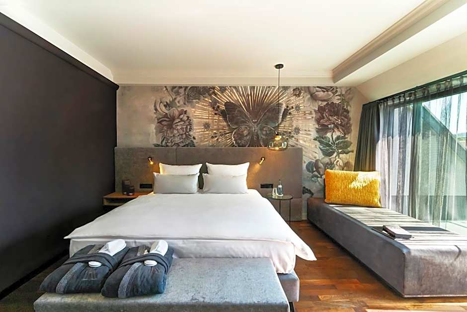 Photo 1 of 42 of Hotel Kaiserhof Ravensburg