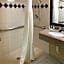 Quality Suites Houston NW Cy-Fair