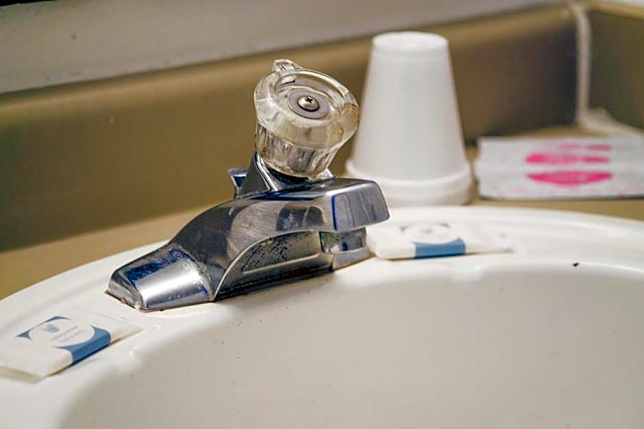 Castle Inn & Suites By OYO Chickasha