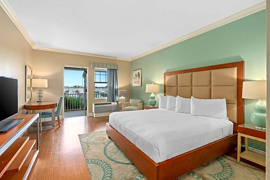 Waterfront Inn