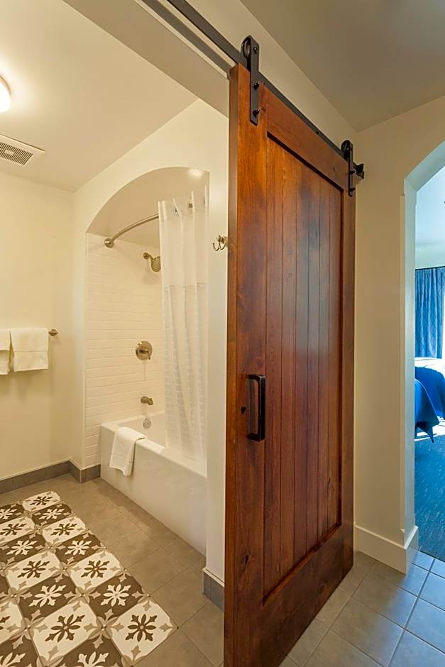 La Playa Inn Santa Barbara