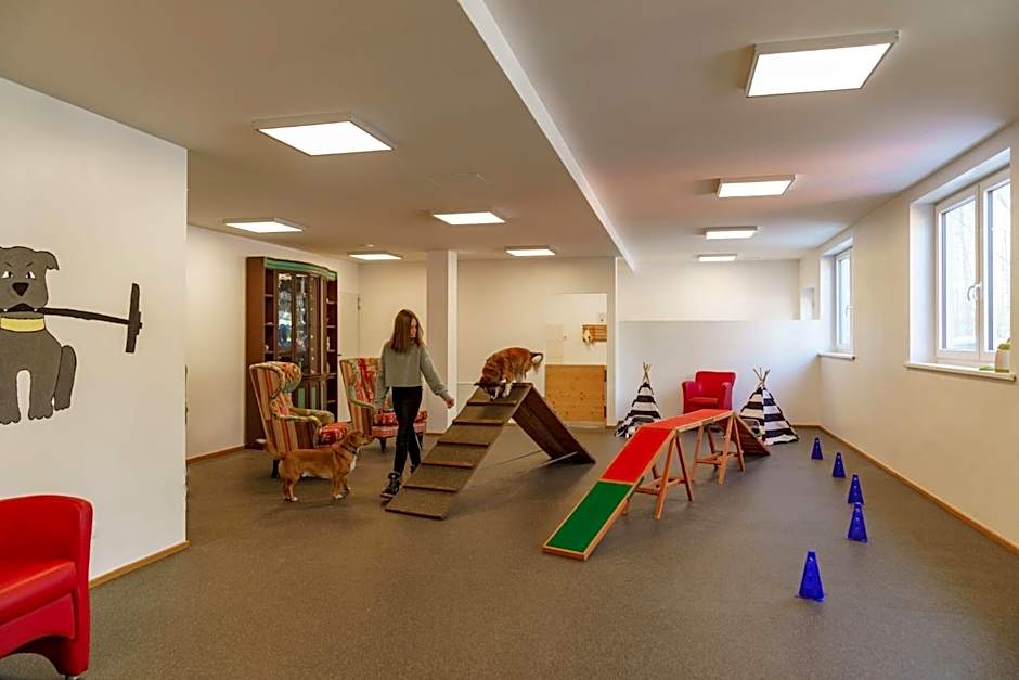 Almfrieden Hotel & Romantikchalet