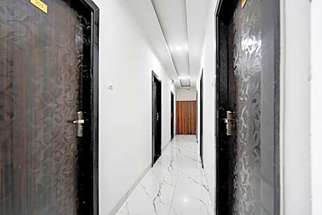 Hotel O Shyam Inn Lakshmibai Ngr Railway Station