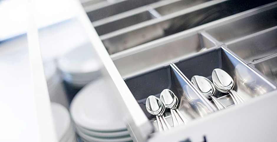 Black Pearl Apartment Hotel