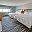 Hampton Inn by Hilton Cardiff Beach Encinitas, CA