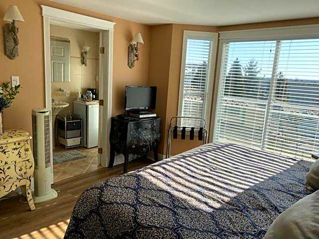 Ocean Breeze Executive Bed and Breakfast