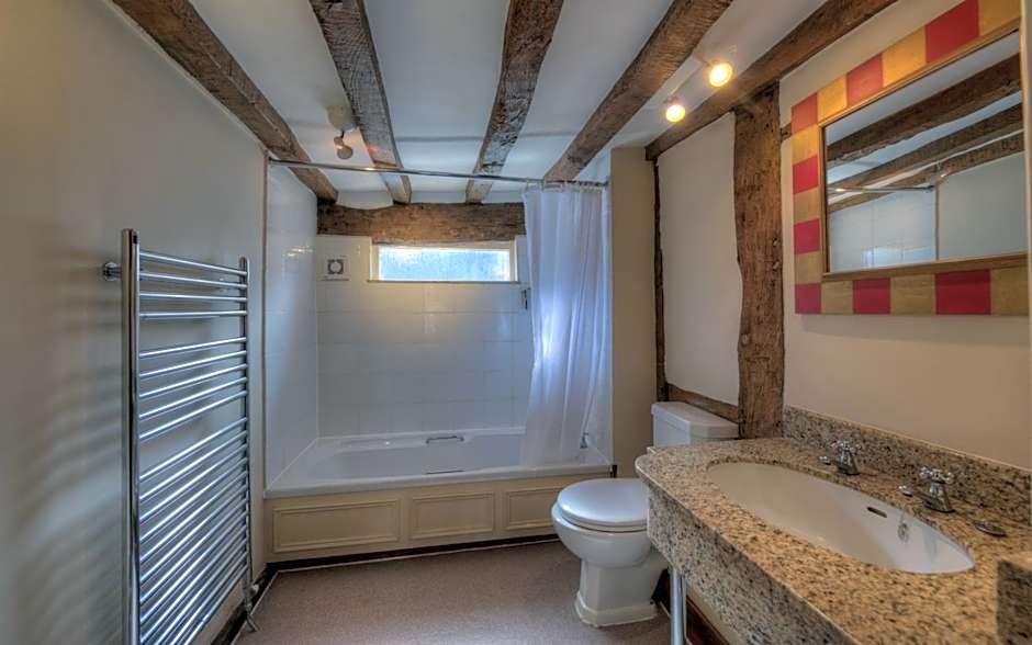 Dog & Partridge by Chef & Brewer Collection