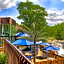 The Woodlands Inn