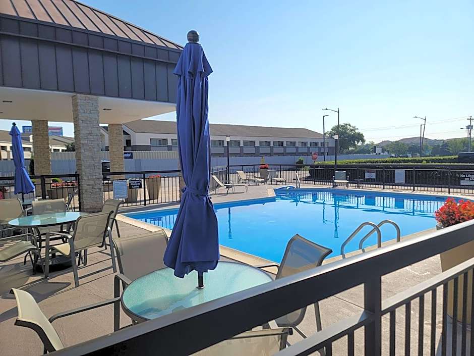 Best Western Center Inn