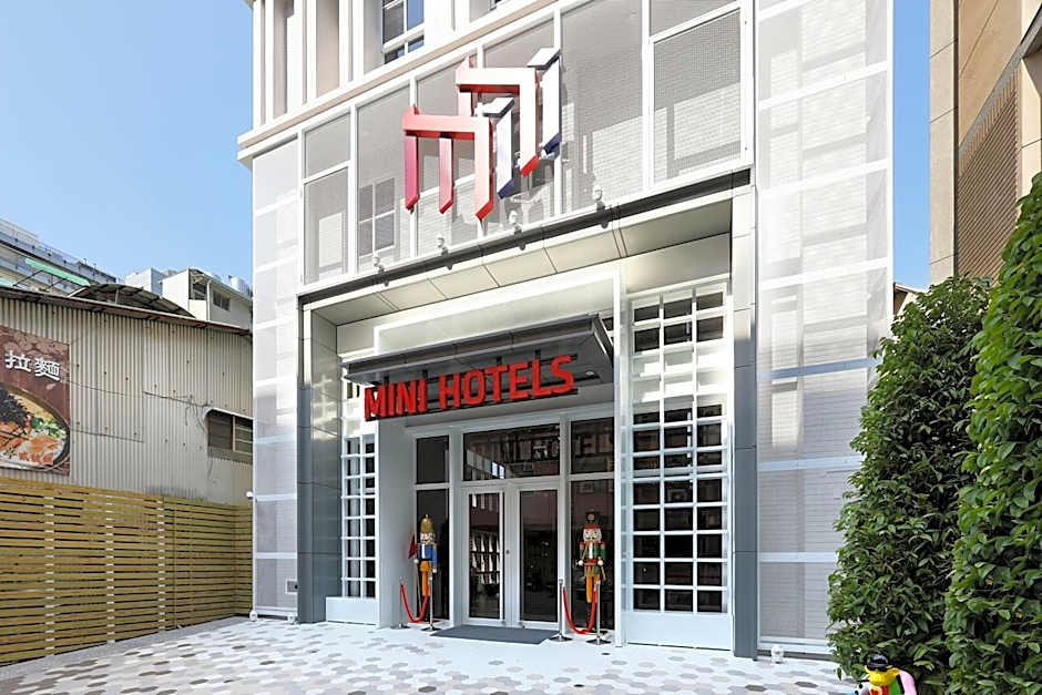 MINI HOTELS (Taichung Station Branch)