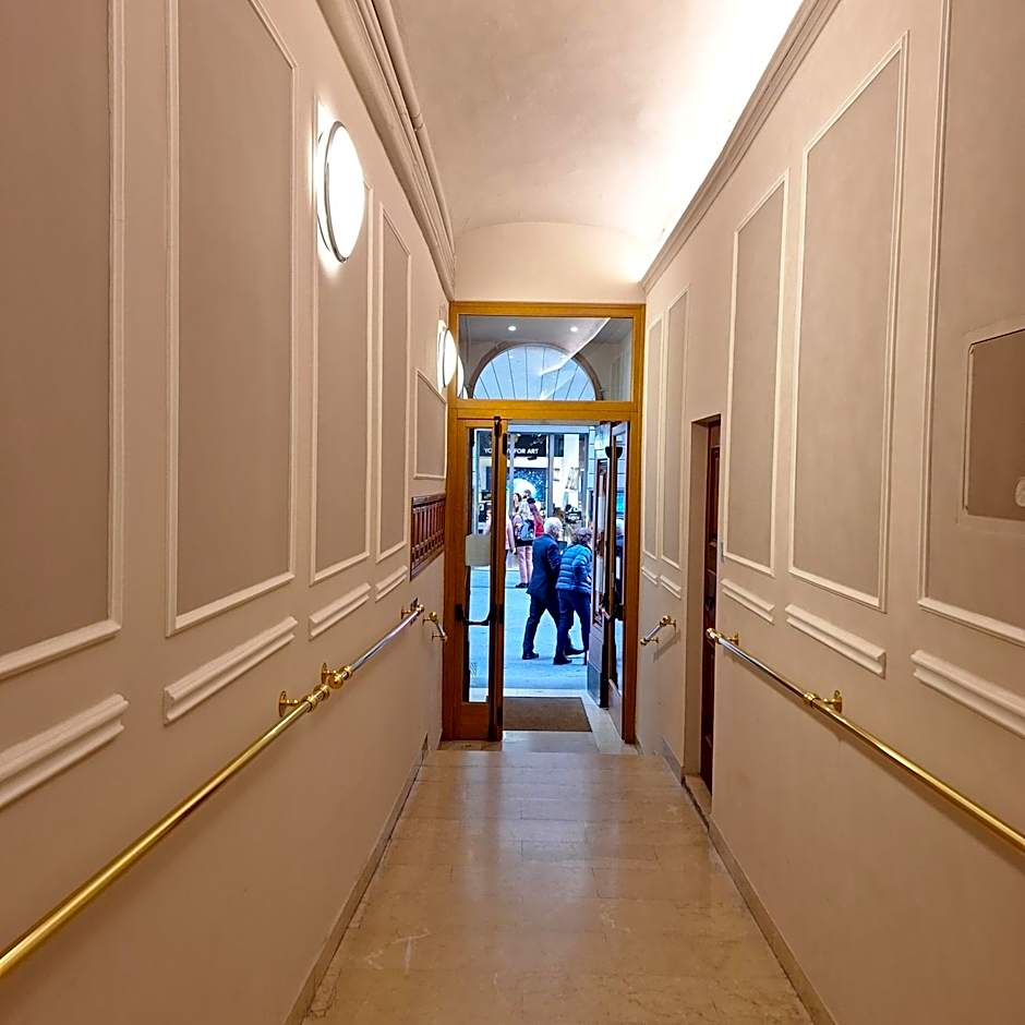 Hotel Maxim Axial