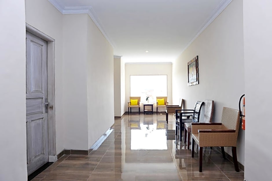 Puri Saron Denpasar Hotel