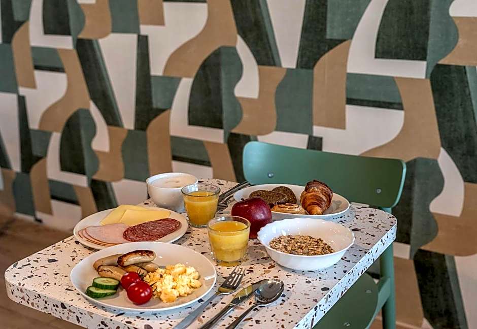 B&B HOTEL Zürich Airport