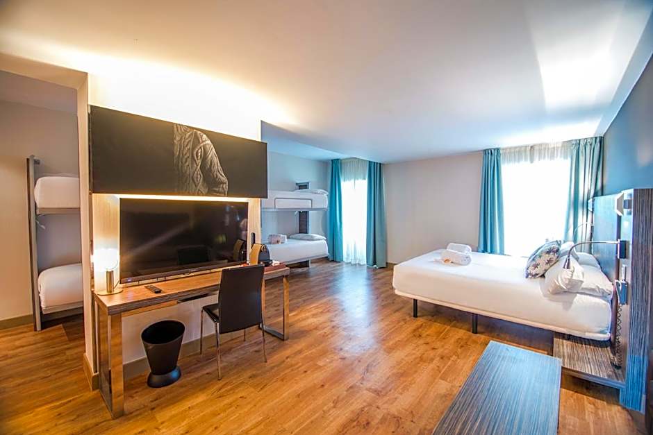 Petit Palace Santa Cruz