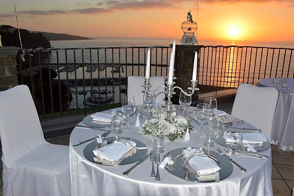 HR Hotel & Spa