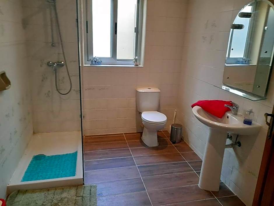 Dynesty B&B