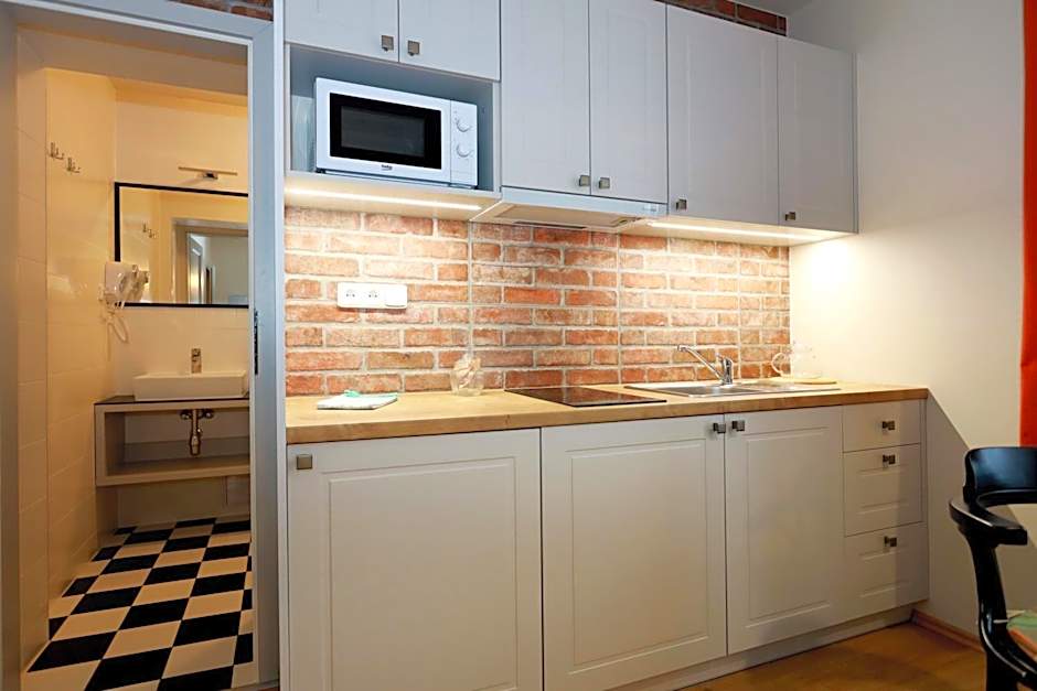 APARTMÁNY ADAM
