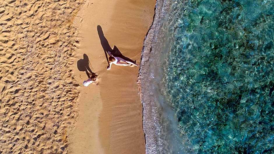 Constantinou Bros Athena Beach Hotel