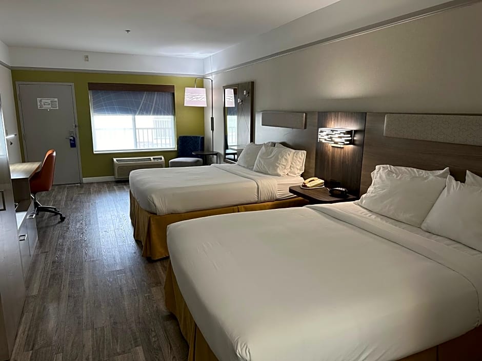 Holiday Inn Express Hotel & Suites San Dimas By IHG