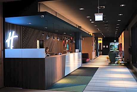Holiday Inn Zurich Messe By IHG
