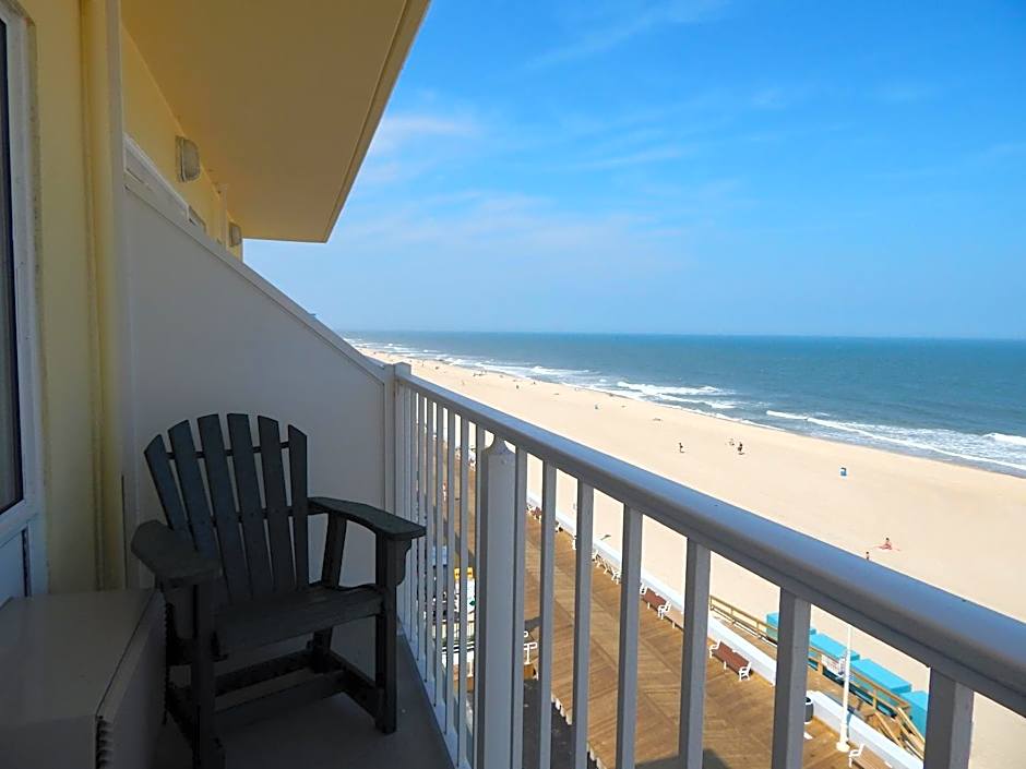Howard Johnson Plaza Hotel by Wyndham Ocean City Oceanfront