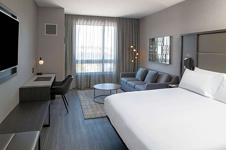 AC Hotel by Marriott Portsmouth Downtown/Waterfront