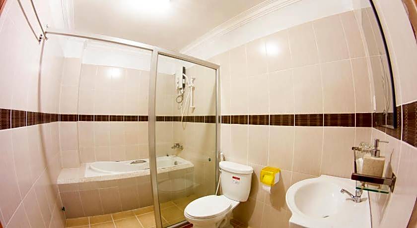 SKY Residence - 50m to Museum and Riverside