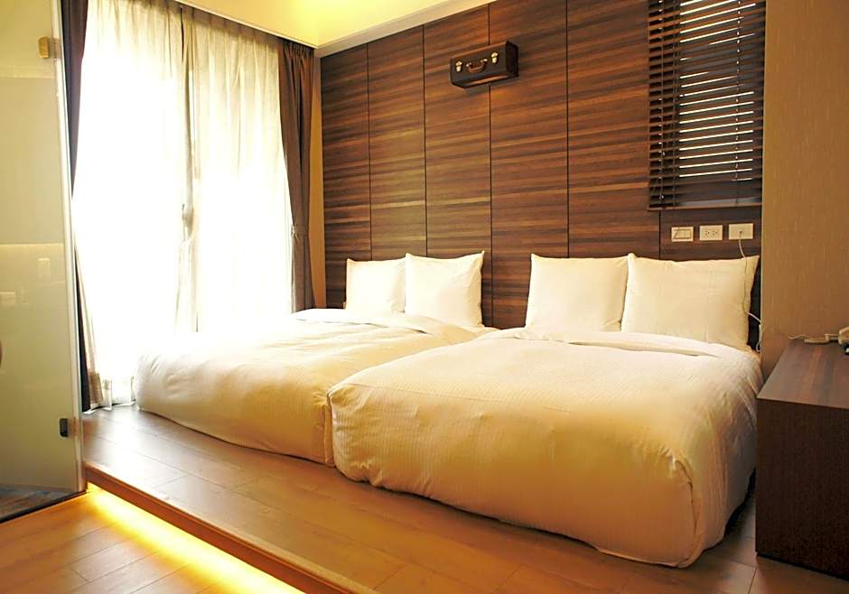 JOY INN