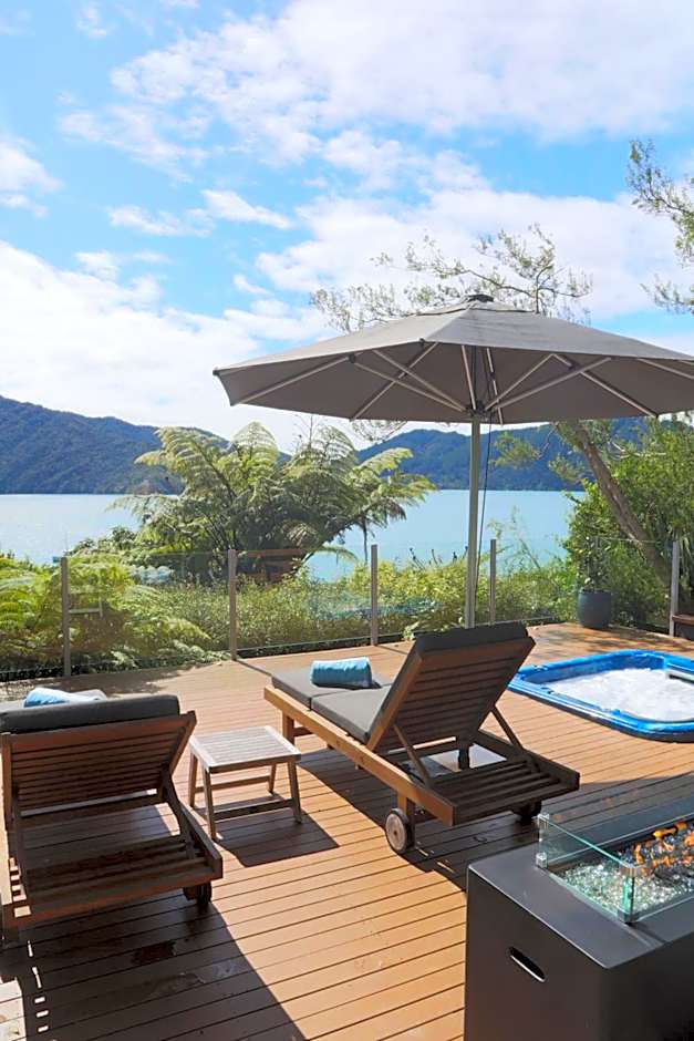 Bay Of Many Coves Resort