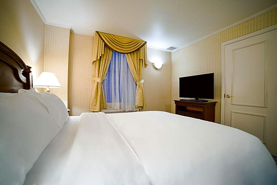 Hotel Stanford