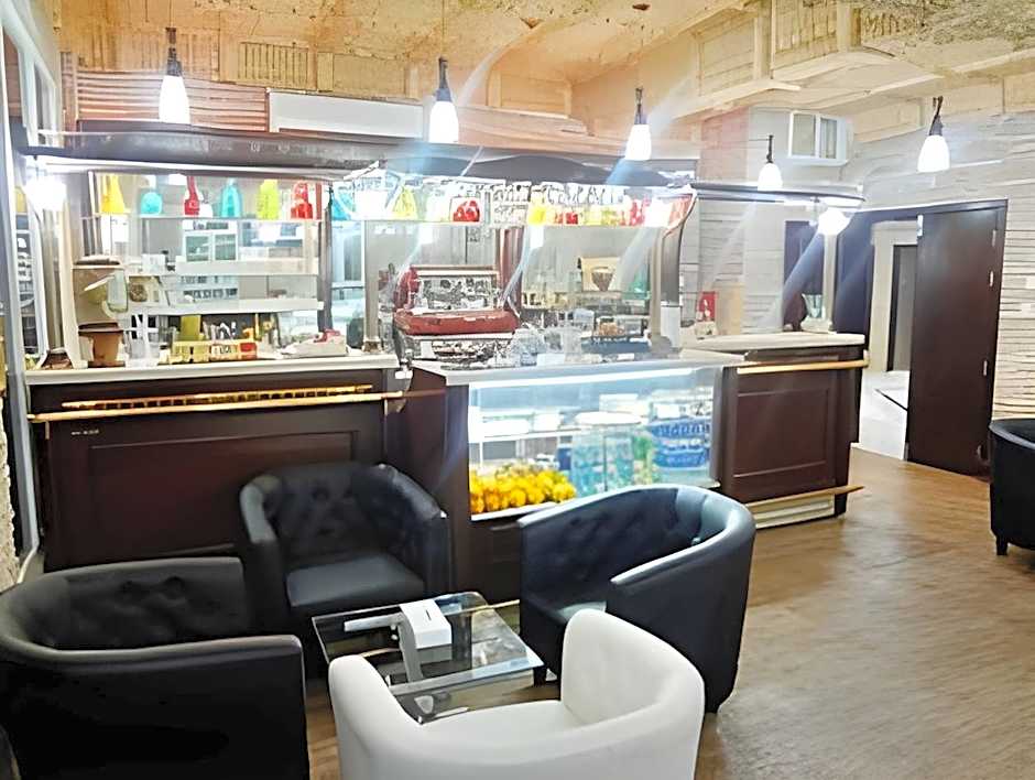 Bayan International Hotel