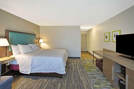 King Room W/ Mini Fridge Non Smoking