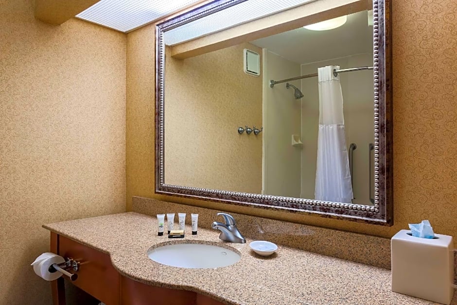 Red Lion Inn & Suites Hattiesburg