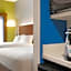 Holiday Inn Express & Suites Cincinnati South - Wilder By IHG