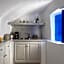 Ianthe Apartments & Villa
