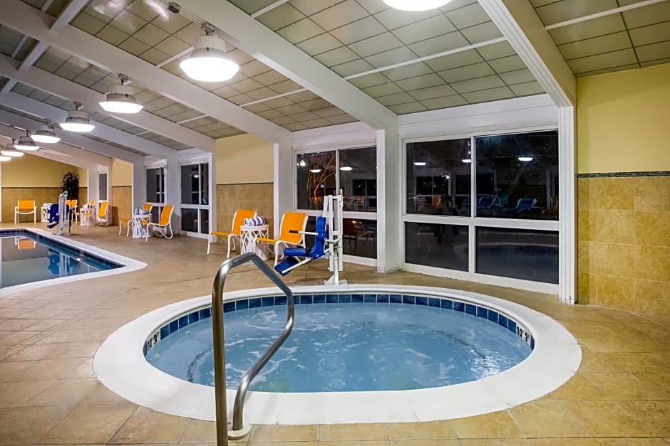 Holiday Inn - Gulfport-Airport, an IHG Hotel