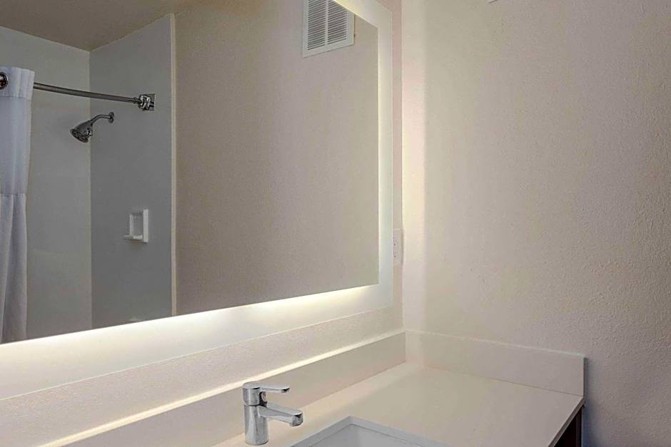 Wyndham Garden Tallahassee Capitol