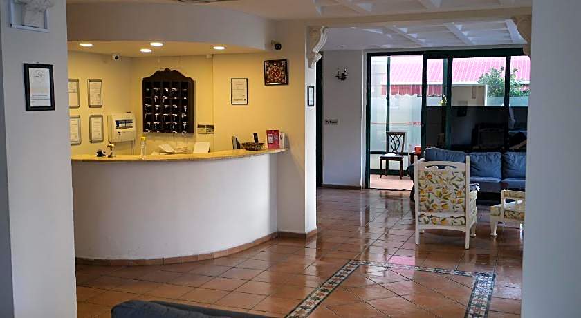 Ustun Hotel Alsancak