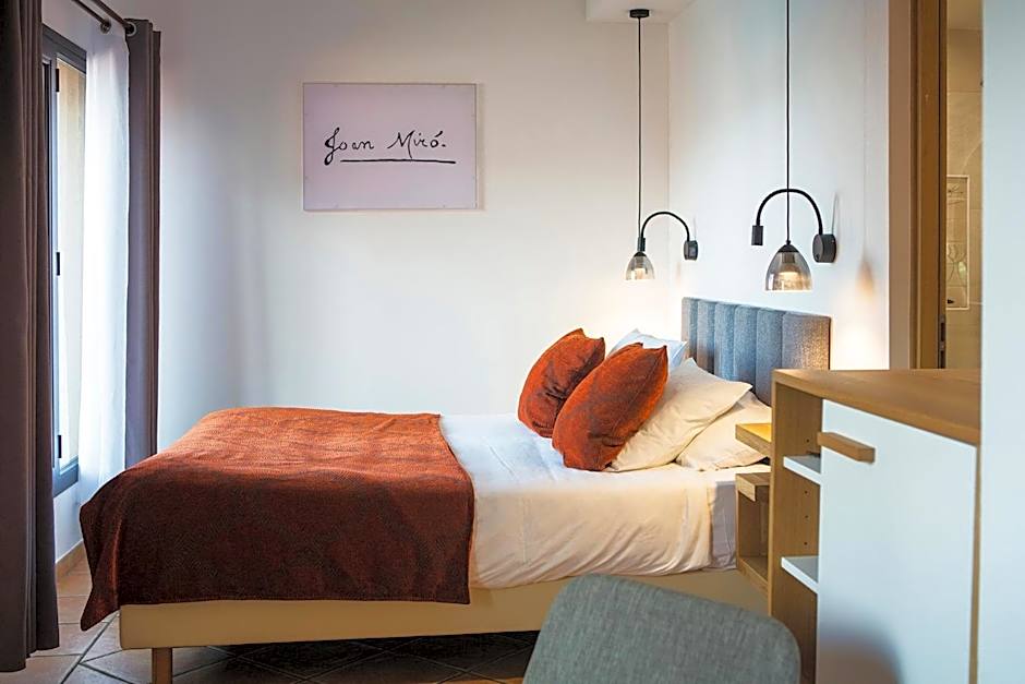 Le Relais Des Trois Mas