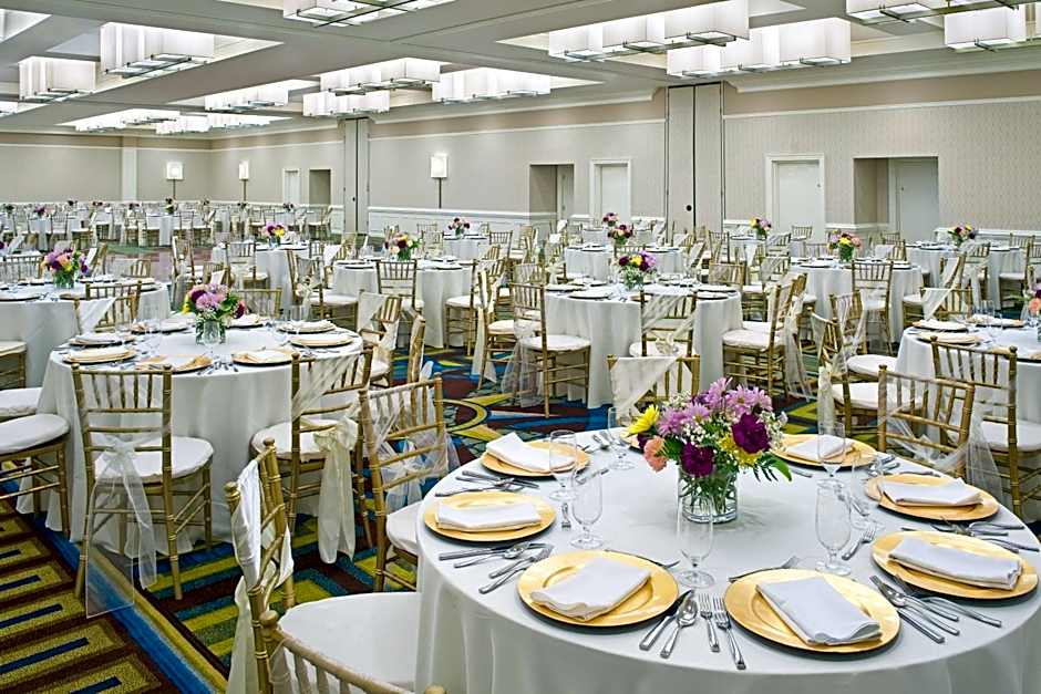 Sheraton Virginia Beach Oceanfront Hotel