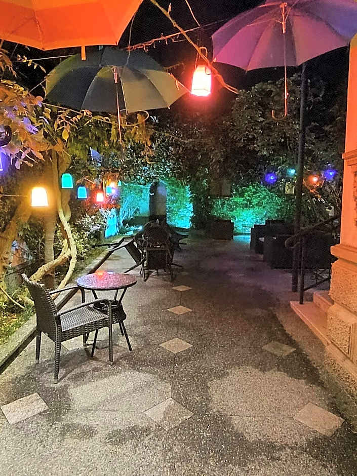 Karvi Hostel