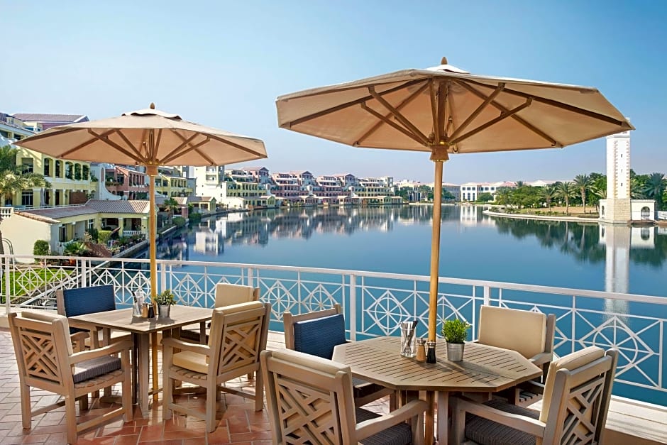 Millennium Lakeview Hotel