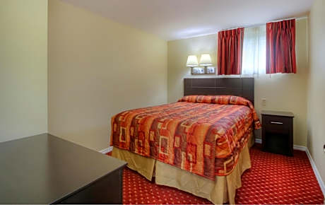 Two-Bedroom Suite- Two Queen Beds