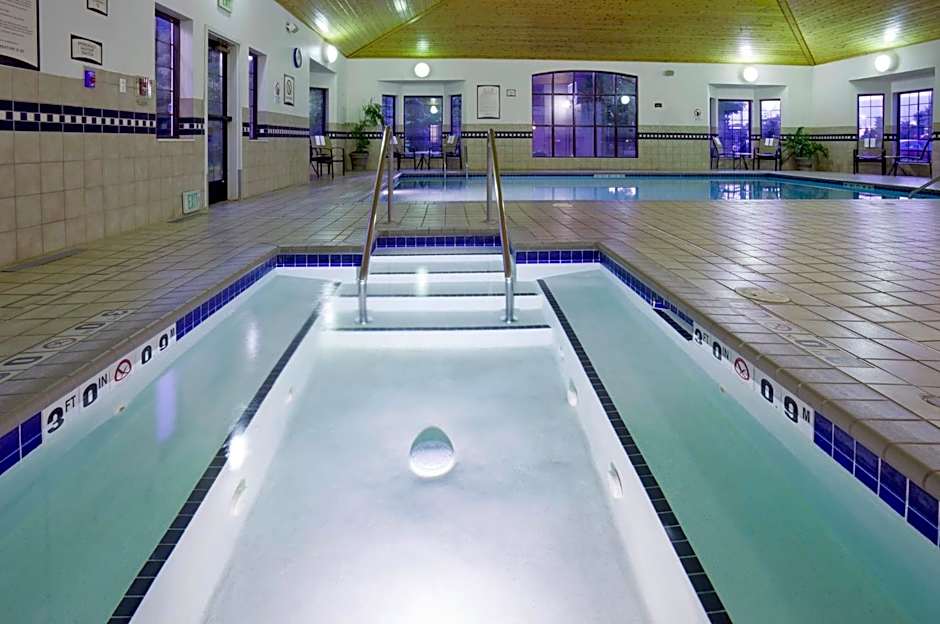 Staybridge Suites Minneapolis-Maple Grove By IHG