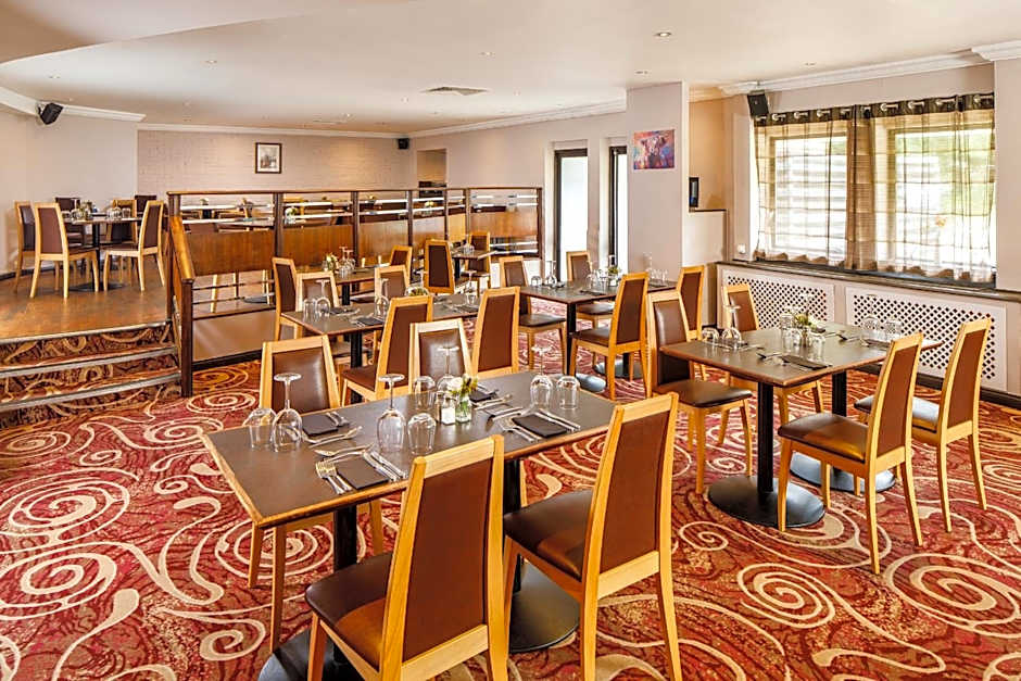 Mercure Livingston Hotel