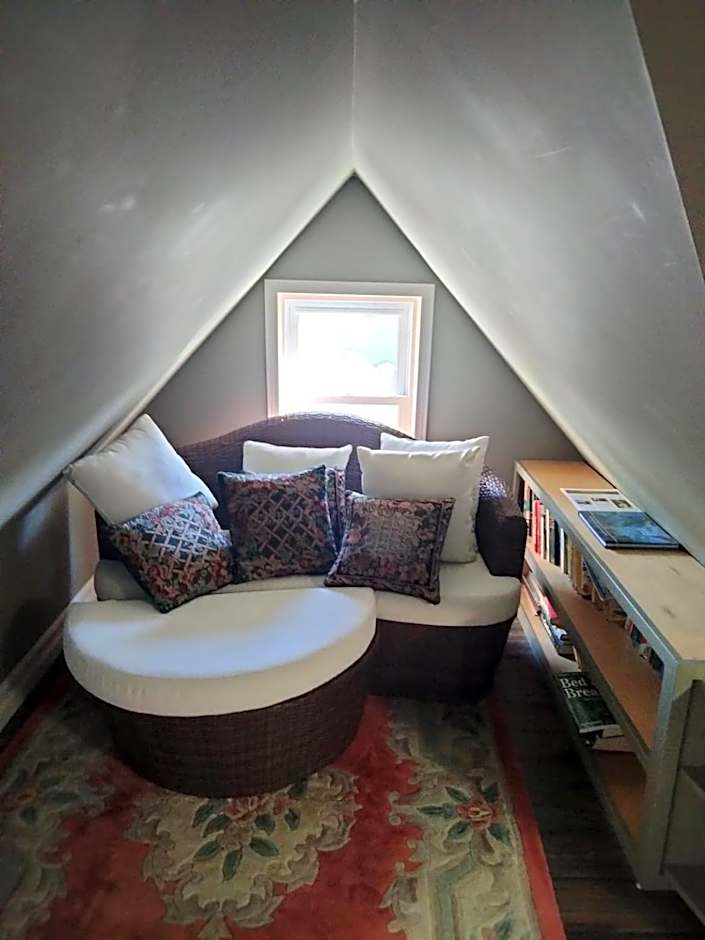 Bondy House Bed & Breakfast