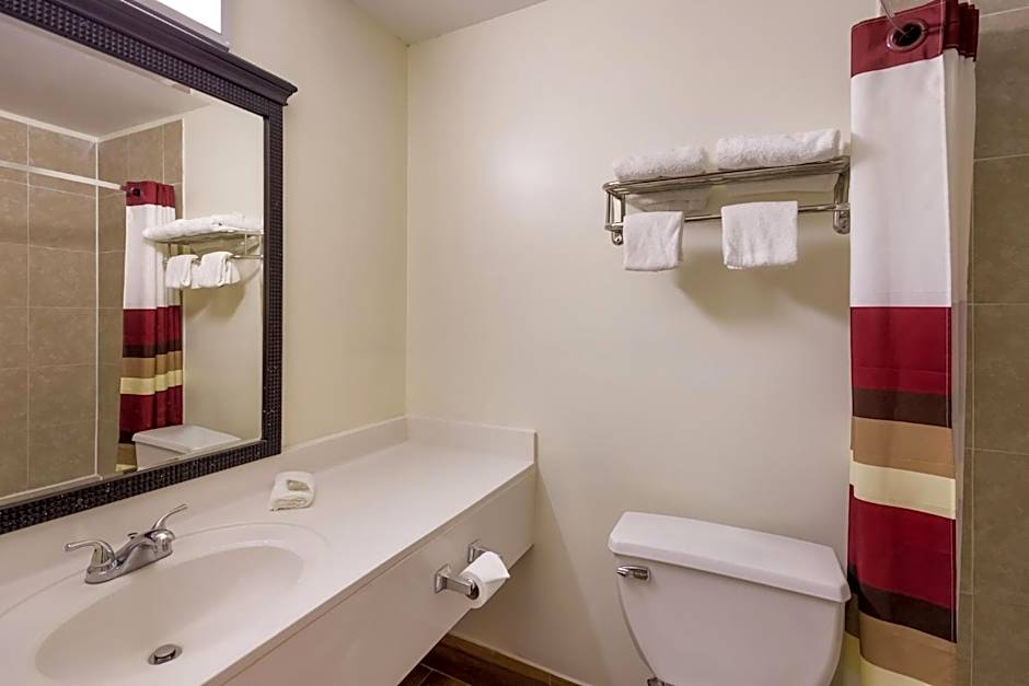 Red Roof Inn Crestview